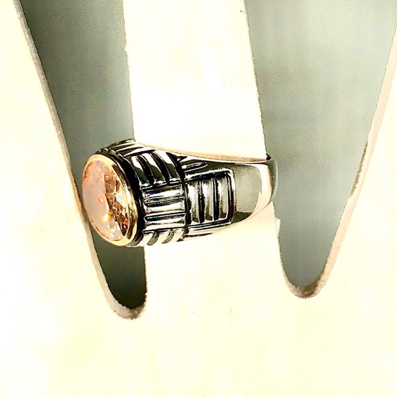 925 Sterling Silver Ring with AAA grade Champagne - Picture 4 of 7